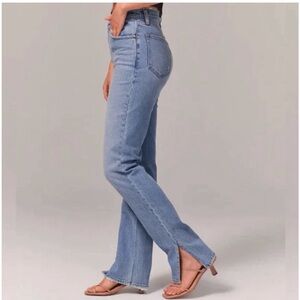 ABERCROMBIE & FITCH 90’s Relaxed High Rise Jean Side Vent Medium Wash {X51}